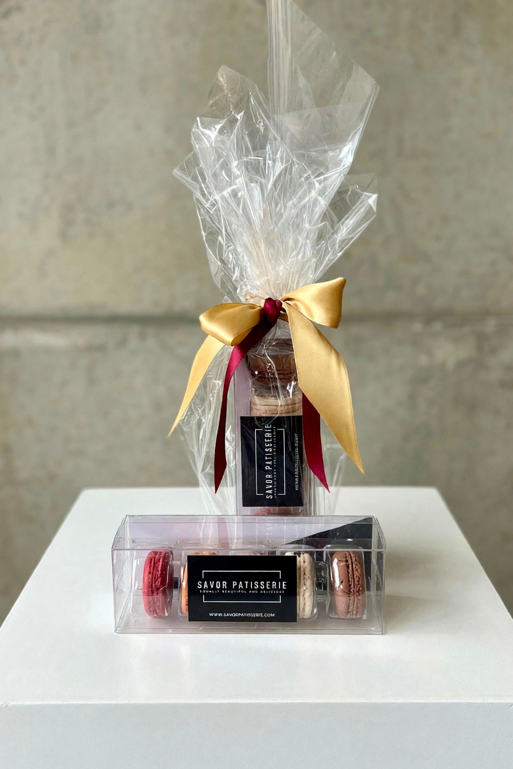 5-piece gourmet macaron sampler with salted caramel, fruity pebbles, red velvet, s'mores, and chocolate flavors