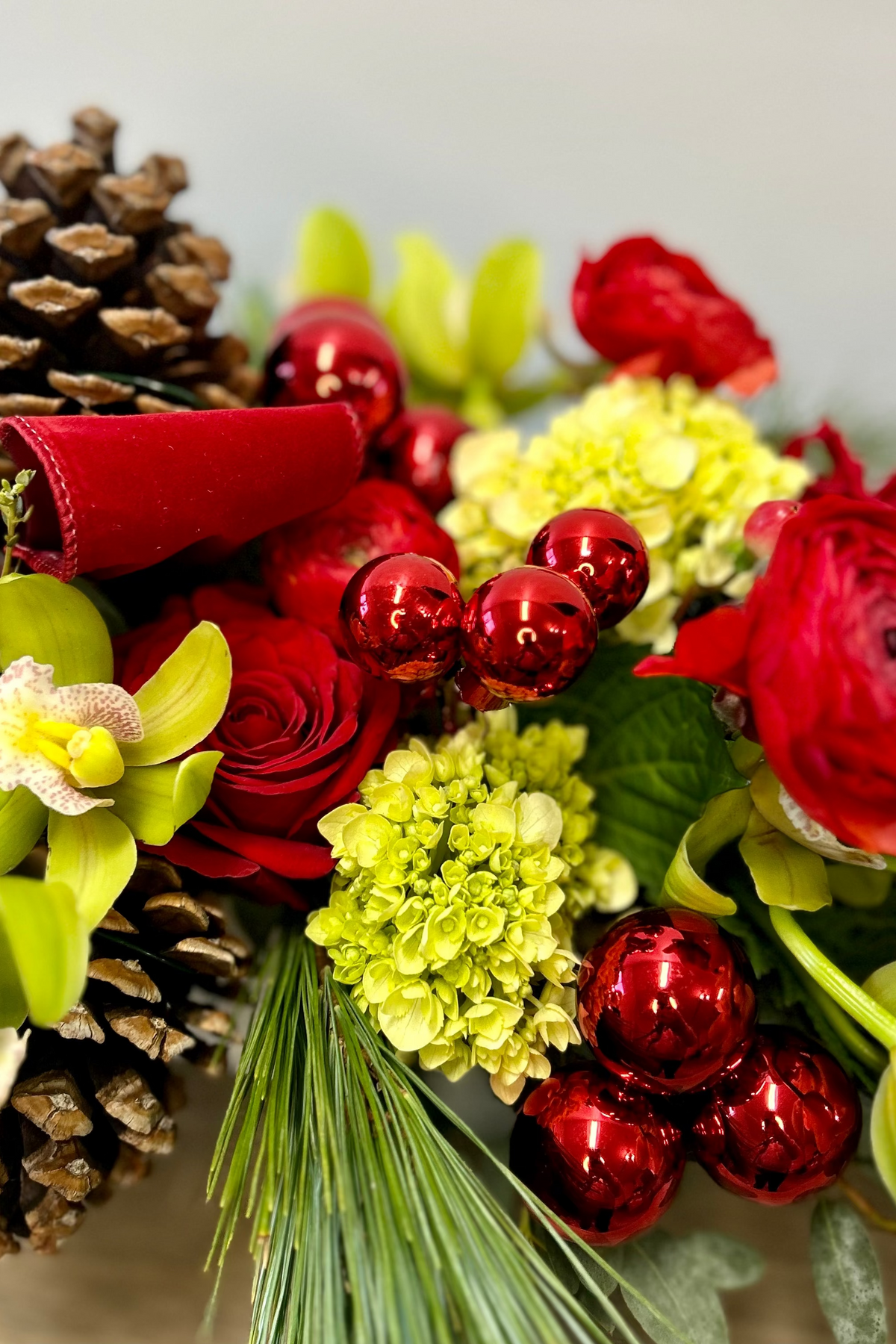 Designers Choice Christmas Centerpiece