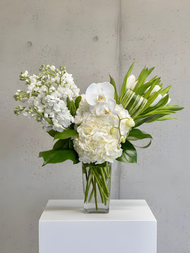 Designer's Choice Modern Artistic Bouquet