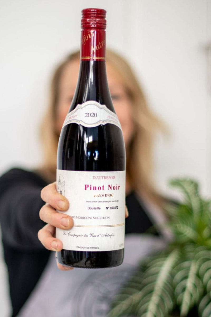 wine bottle for gifting with flowers