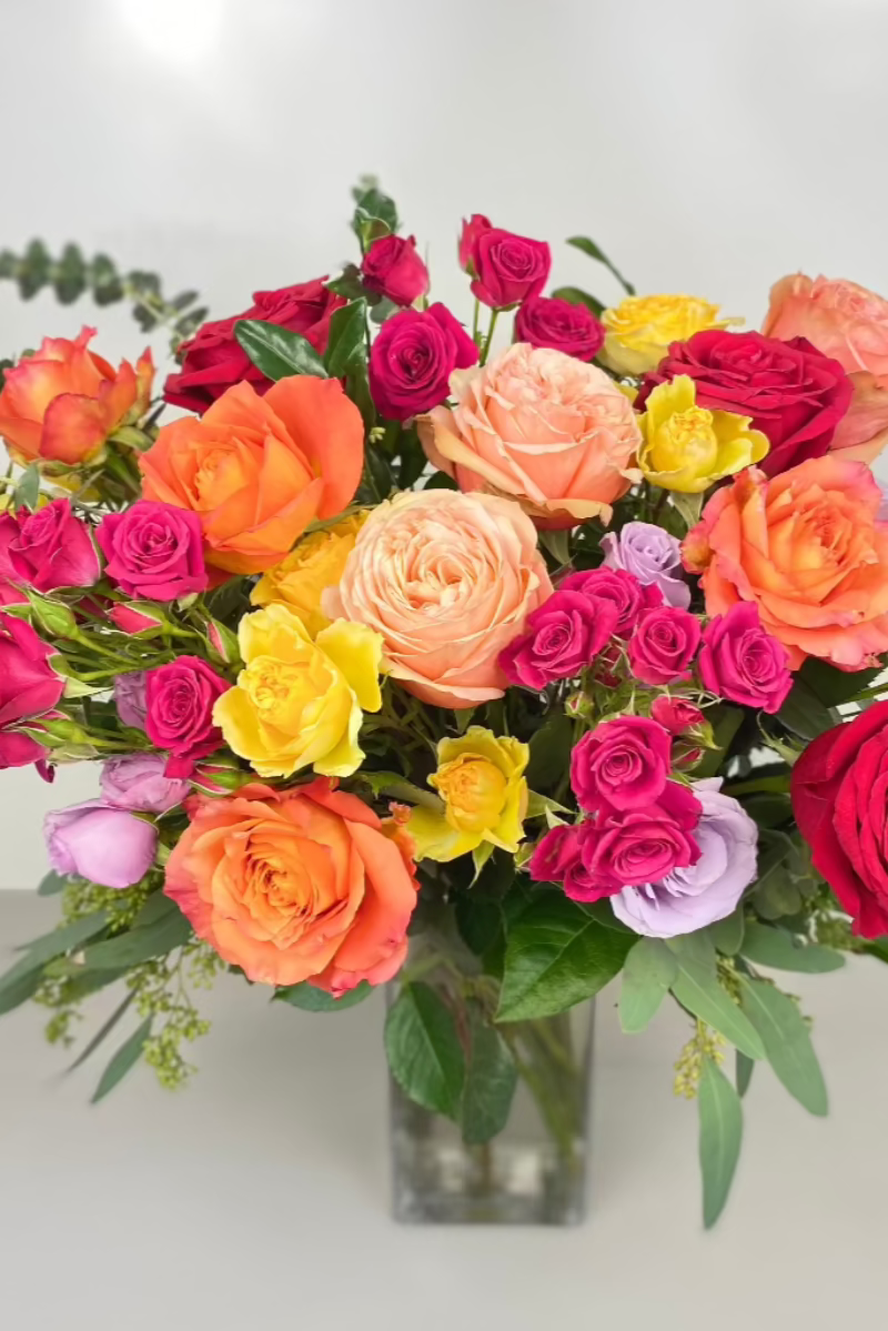 colorful-roses-vase-valentines-day-delivery-anniversary-castle-pines-lone-tree-valentine's-day