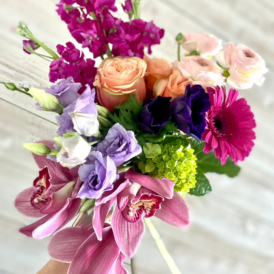 orchids-roses-lissianthus-anemone-valentines-day