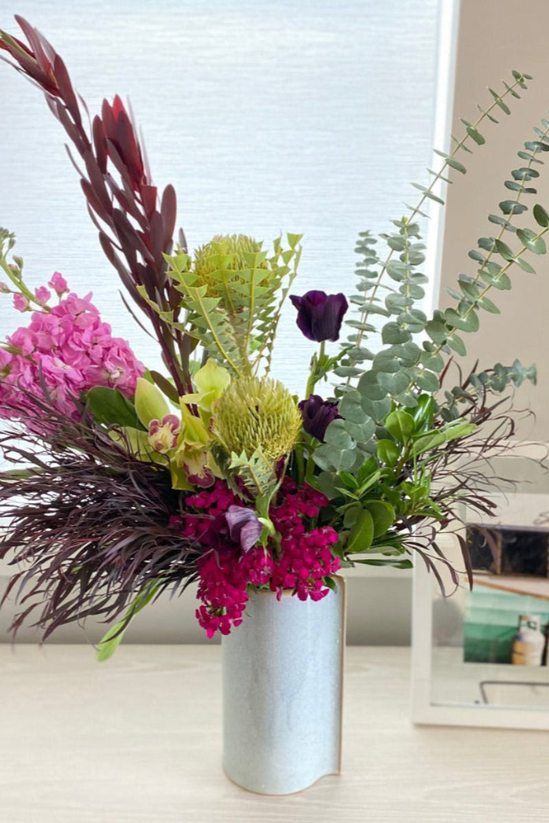 unique-flowers-designed-vase-protea-eucalyptus